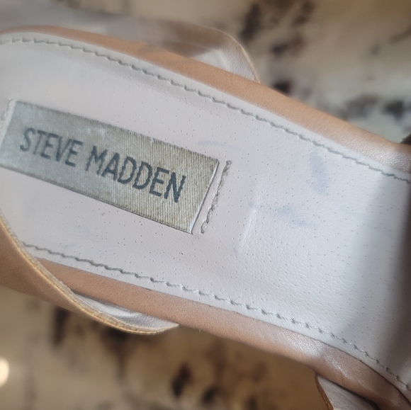 Steve Madden Tan wedge sandals, sz 10 - Picture 5 of 8